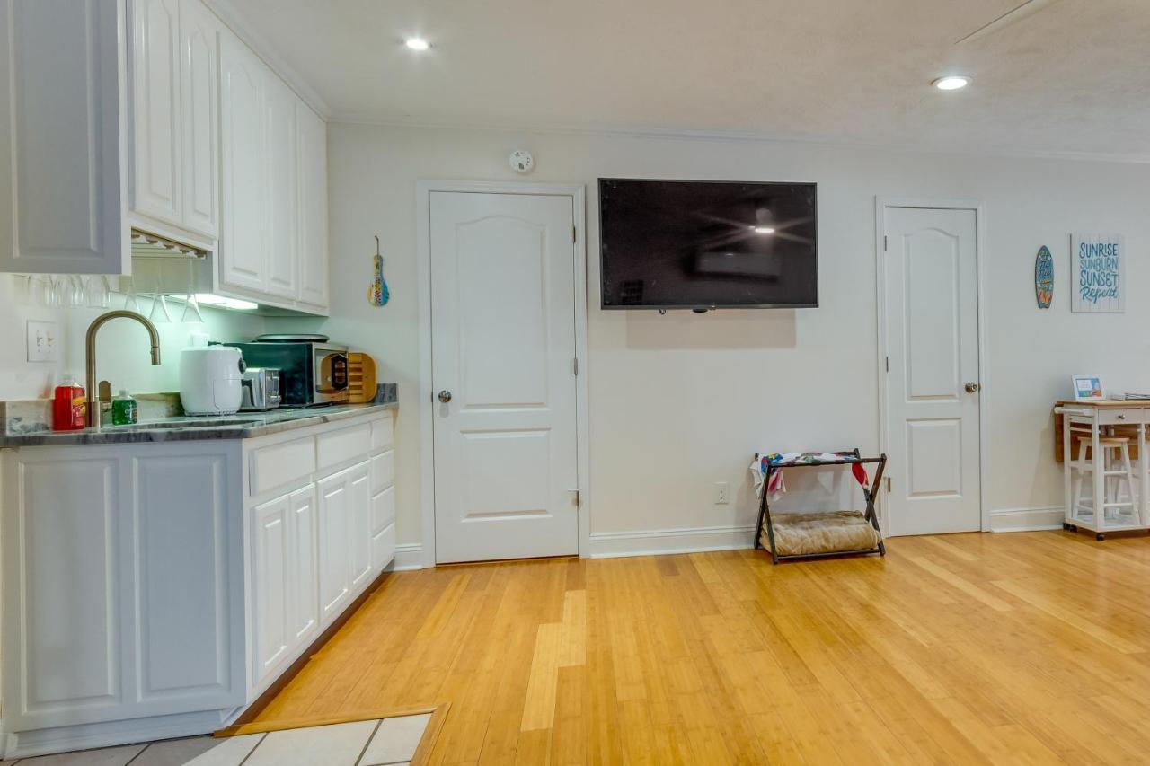 Gulf Breeze Vacation Rental For 2 With Pool Access! Екстер'єр фото