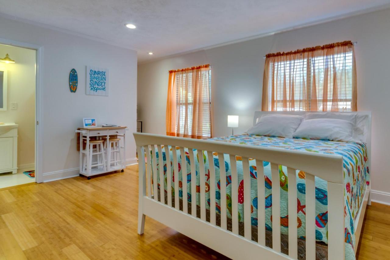Gulf Breeze Vacation Rental For 2 With Pool Access! Екстер'єр фото