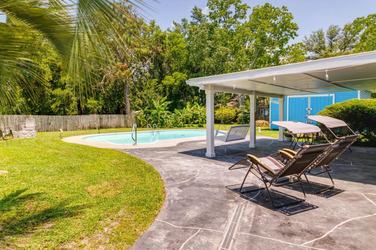 Gulf Breeze Vacation Rental For 2 With Pool Access! Екстер'єр фото