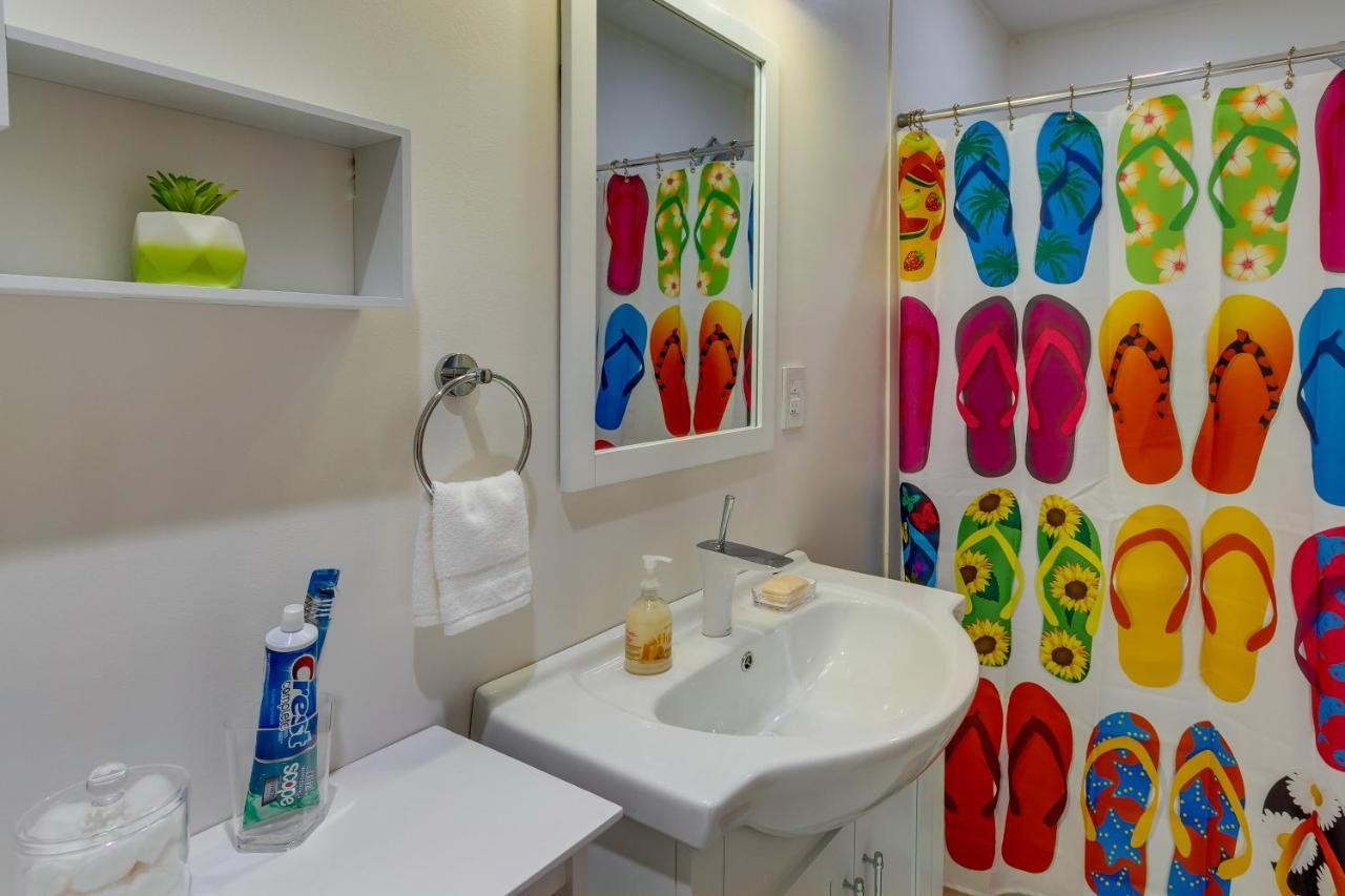 Gulf Breeze Vacation Rental For 2 With Pool Access! Екстер'єр фото